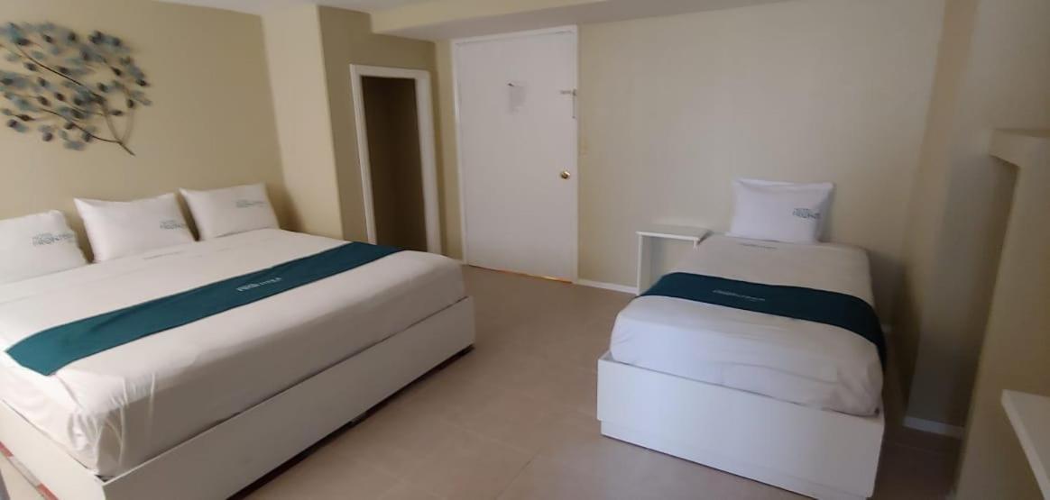 مكسيكالي Hotel Frontera Baja المظهر الخارجي الصورة